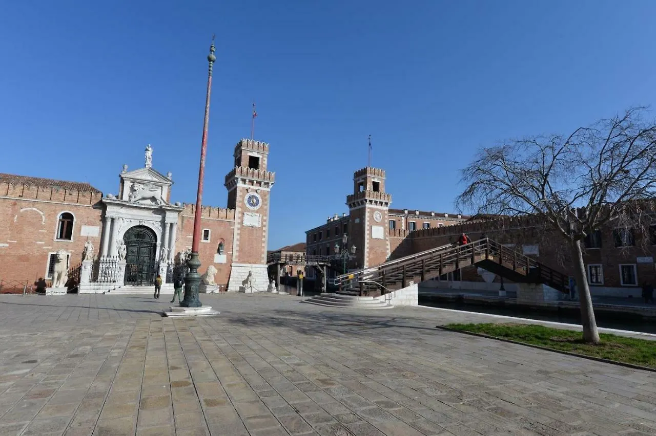 White Ca' Arsenale Daire Venedik 0*,  İtalya